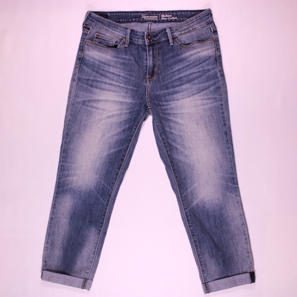 Levis‎ Signature Jeans Womens 8 Blue Cuffed Slim Classic Faded Denim Fits30x23.5 - Picture 1 of 16